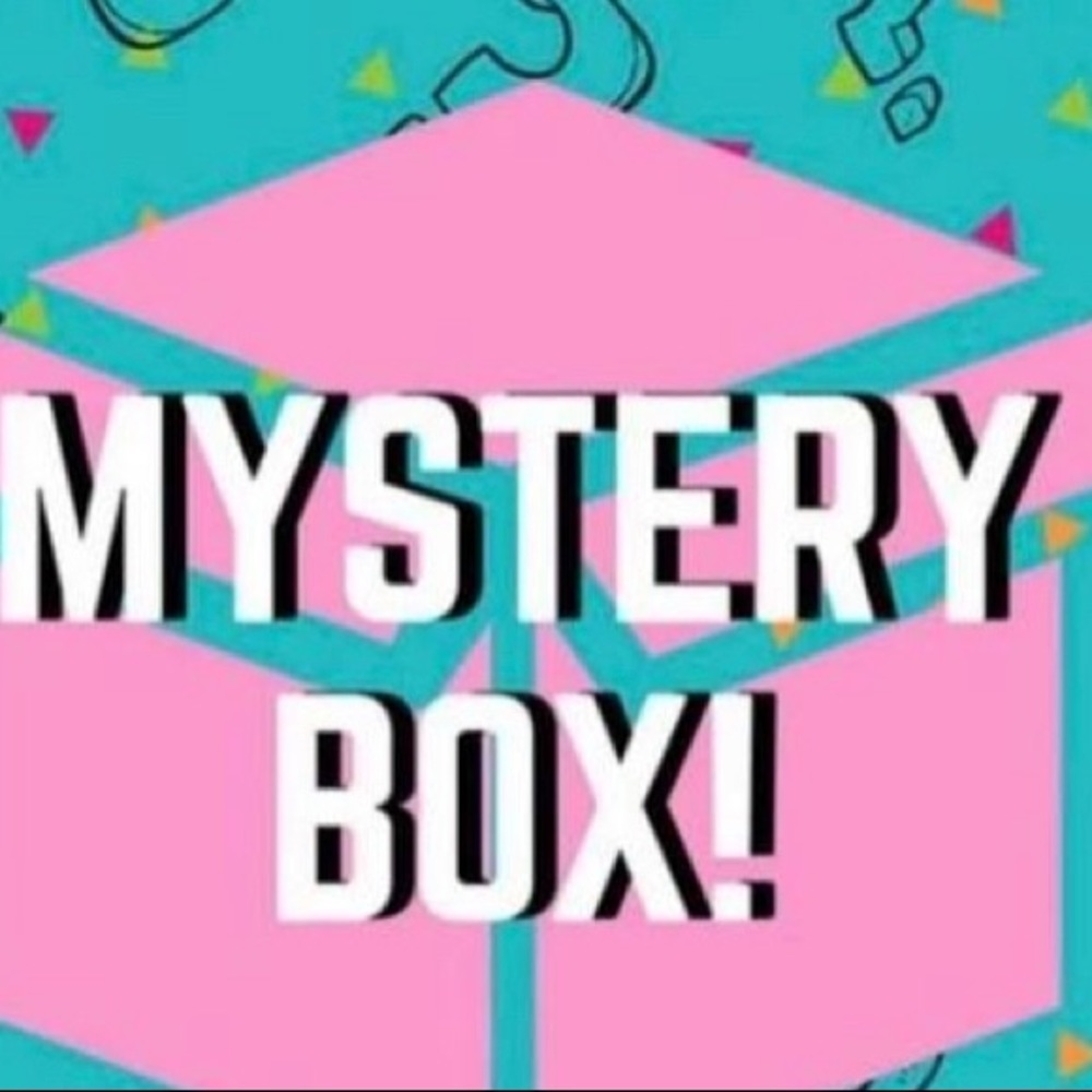 10 Pc. Shein Plus Size Clothes Mystery Boxes Back Aga… Gem